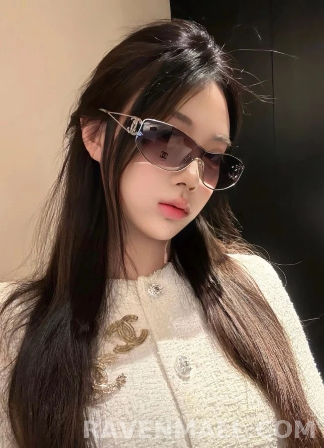 샤넬 샤넬 라인스톤 로고 선글라스 상세 이미지