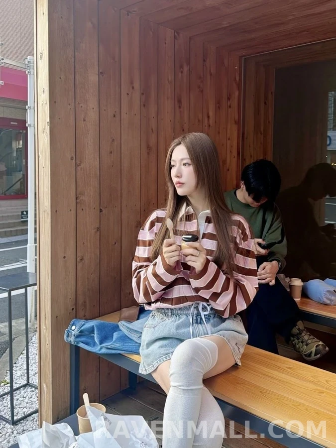 프라다 프라다 스트라이프 폴로 드로스트링 긴팔 티셔츠 상세 이미지