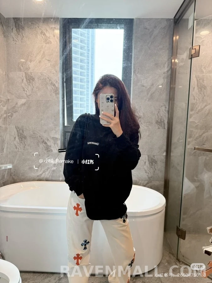 크롬하츠 크롬하츠 스크롤 포켓 긴팔 티셔츠 상세 이미지