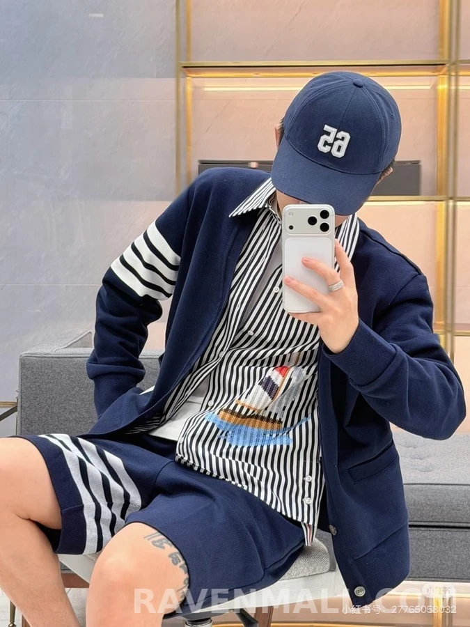 톰브라운 톰브라운 스트라이프 가디건 상세 이미지