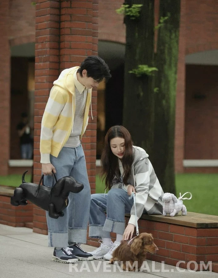 톰브라운 톰브라운 스트라이프 니트 후드 집업 상세 이미지