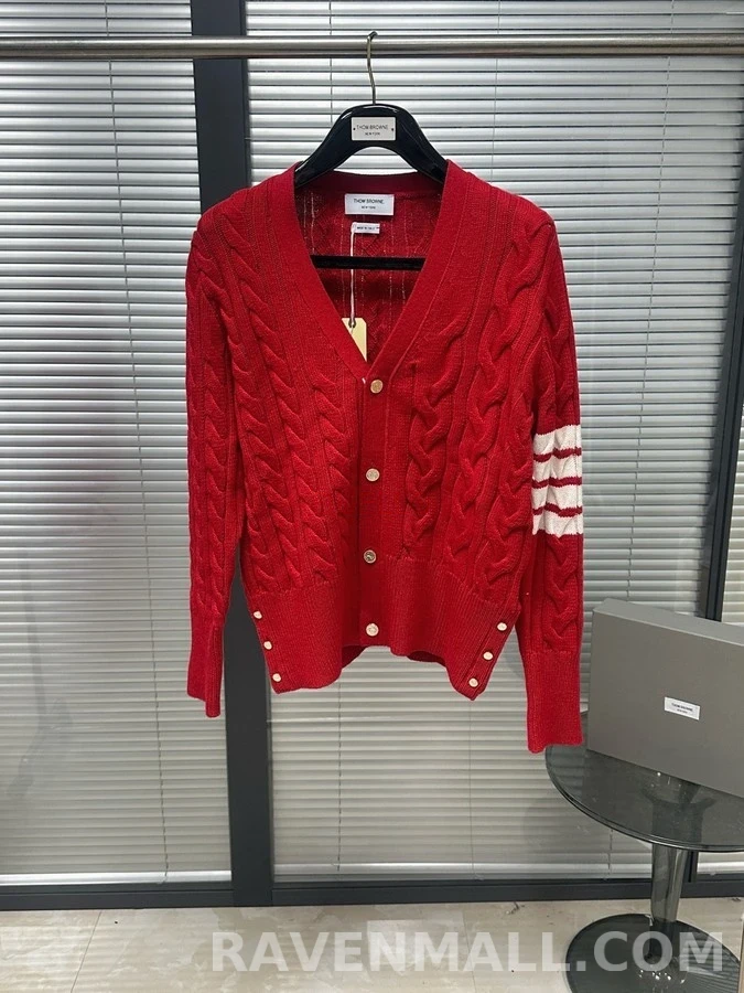 톰브라운 톰브라운 스트라이프 케이블 니트 가디건 상세 이미지