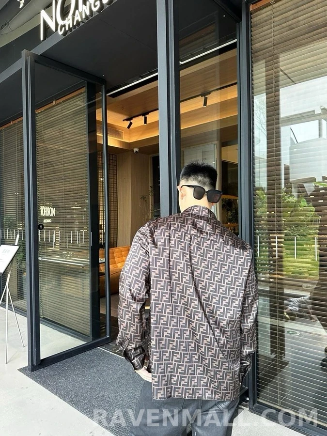 펜디 펜디 로고 패턴 셔츠 상세 이미지