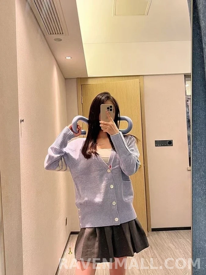 톰브라운 톰브라운 시그니처 스트라이프 가디건 상세 이미지