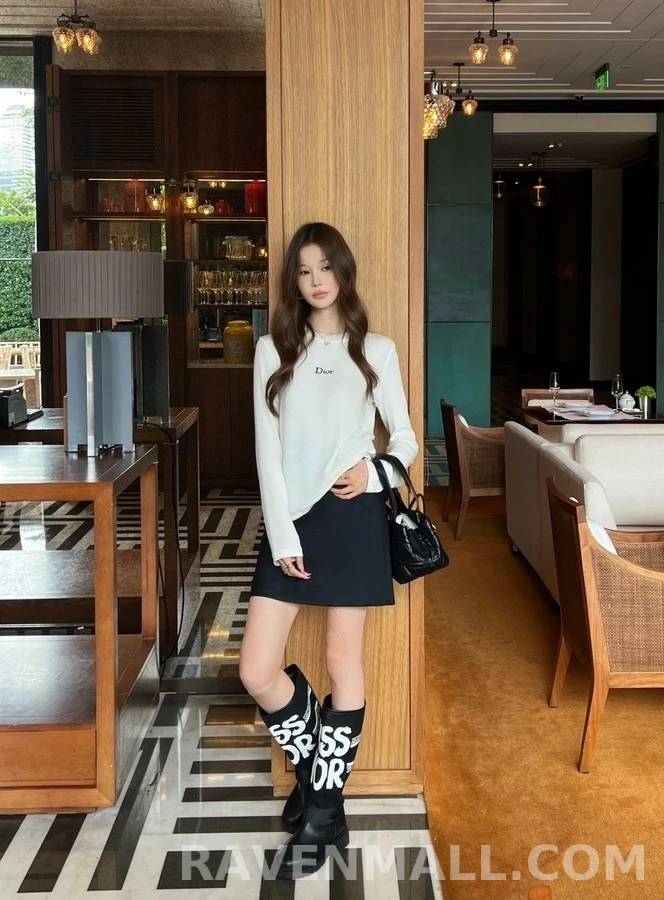 디올 디올 레터링 긴팔 티셔츠 상세 이미지