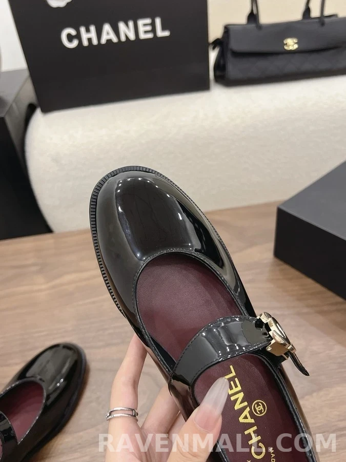 샤넬 샤넬 페이턴트 메리제인 플랫 상세 이미지