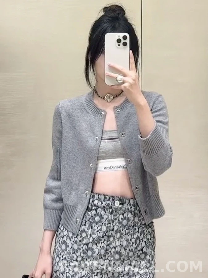 샤넬 샤넬 버튼 니트 가디건 상세 이미지