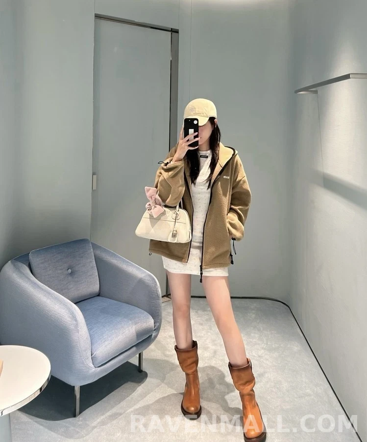 미우미우 미우미우 로고 플리스 후드 집업 상세 이미지
