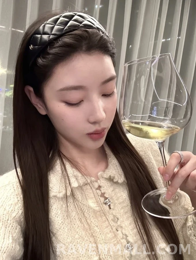 샤넬 샤넬 퀼팅 로고 헤어밴드 상세 이미지