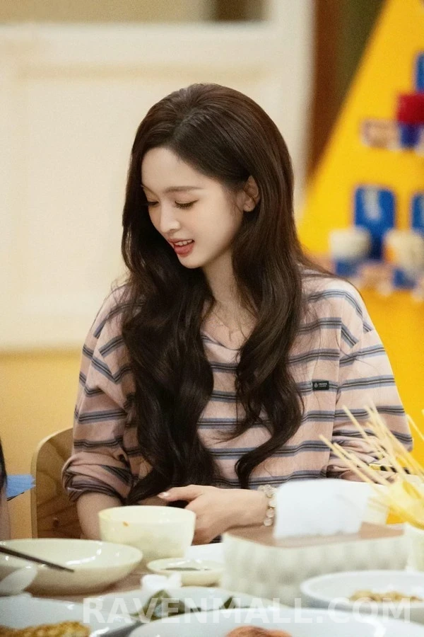 프라다 프라다 로고 스트라이프 긴팔 티셔츠 상세 이미지