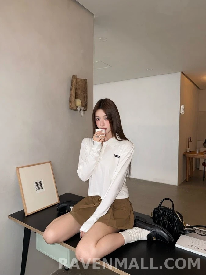 미우미우 미우미우 로고 크롭 폴로 긴팔 티셔츠 상세 이미지