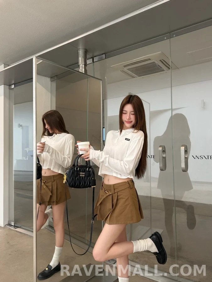 미우미우 미우미우 로고 크롭 폴로 긴팔 티셔츠 상세 이미지