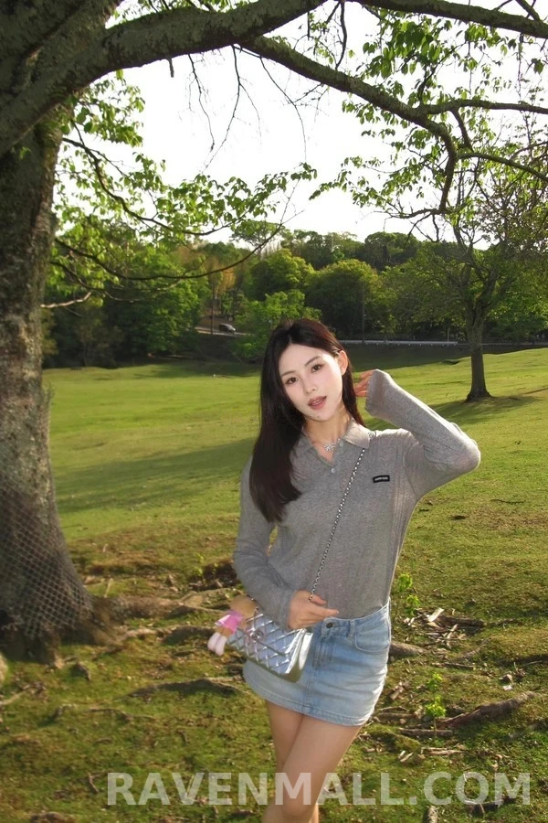미우미우 미우미우 로고 크롭 폴로 긴팔 티셔츠 상세 이미지