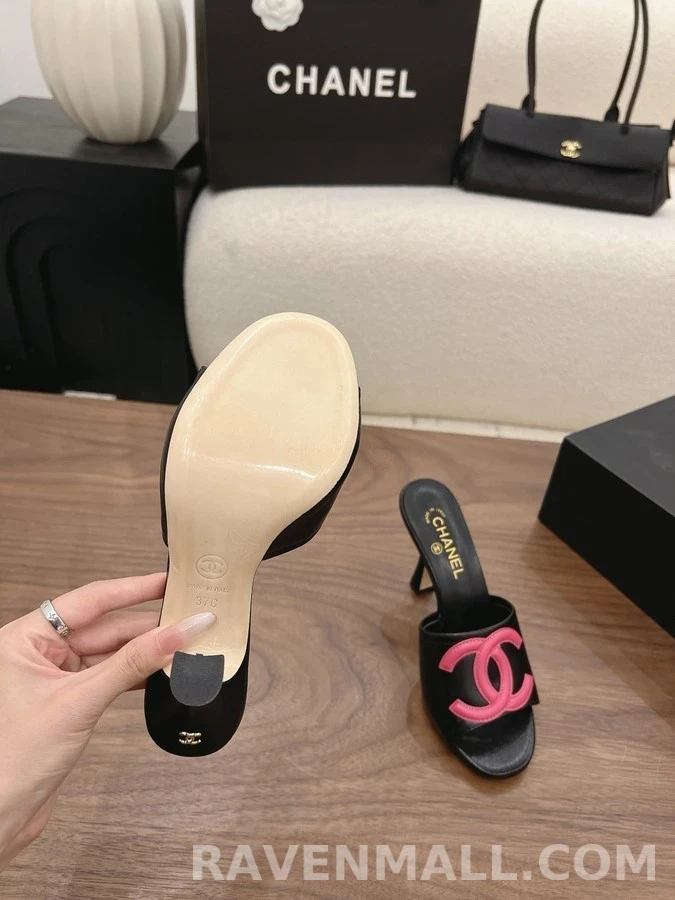 샤넬 샤넬 로고 뮬 상세 이미지