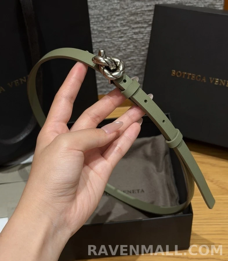 보테가베네타 보테가 베네타 미니 노트 가죽 벨트 상세 이미지