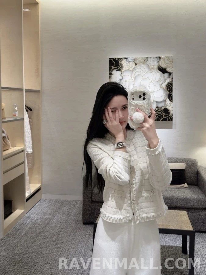샤넬 샤넬 입체 격자무늬 프린지 가디건 상세 이미지