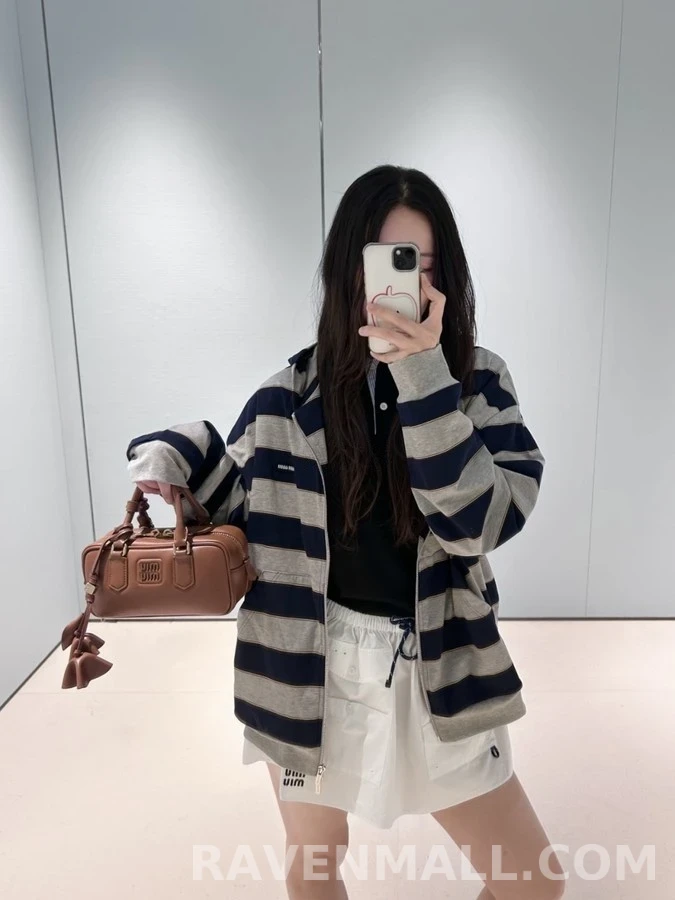 미우미우 미우미우 스트라이프 더블 지퍼 후드 집업 상세 이미지