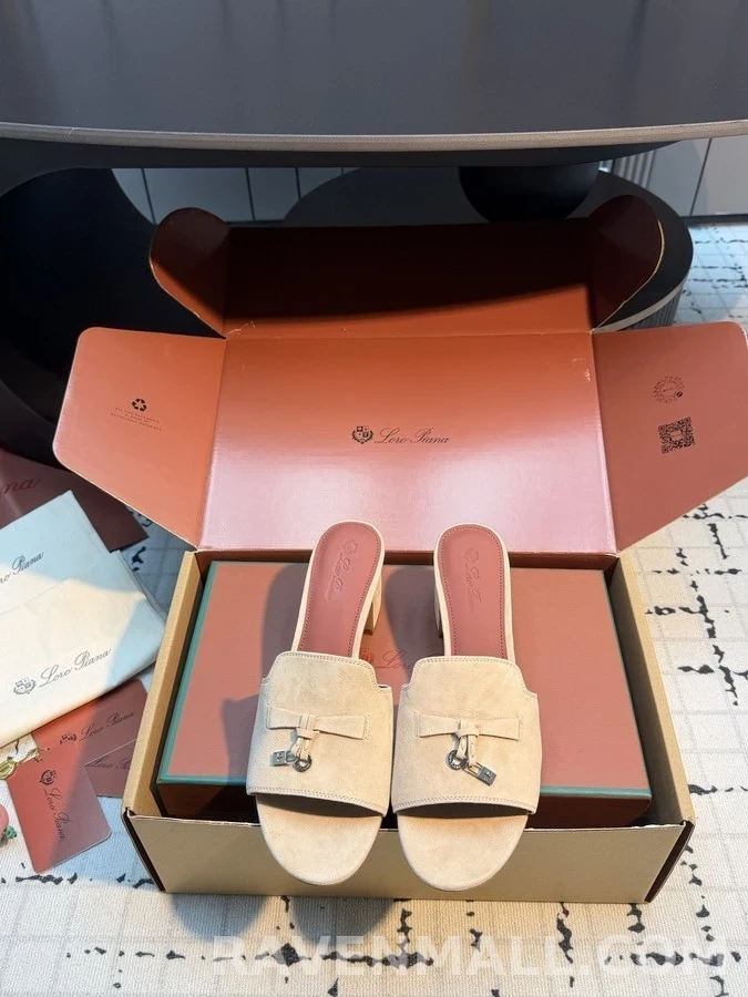 로로피아나 로로피아나 스웨이드 매듭 샌들 상세 이미지