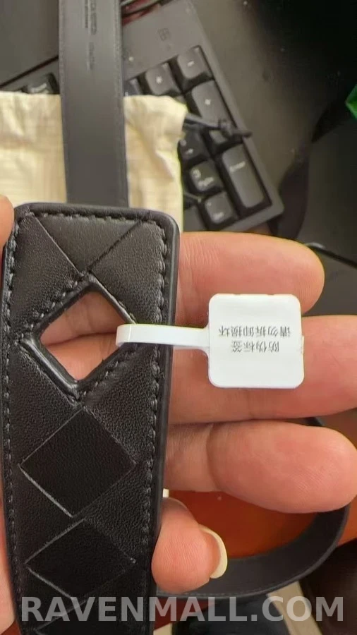 보테가베네타 보테가 베네타 매듭 버클 벨트 상세 이미지