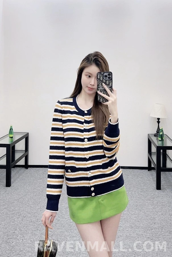 샤넬 샤넬 라운드넥 스트라이프 가디건 상세 이미지