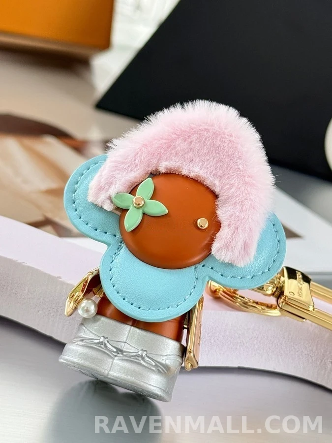 루이비통 루이비통 퍼 비비엔 키링 상세 이미지