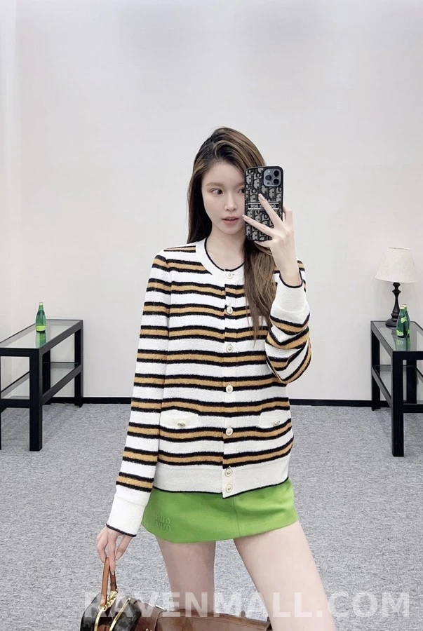 샤넬 샤넬 원넥 니트 스트라이프 가디건 상세 이미지