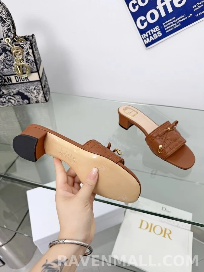 디올 디올 까나쥬 보우 블록힐 뮬 상세 이미지