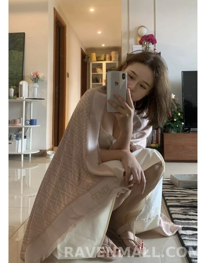 펜디 펜디 자카드 스카프 상세 이미지