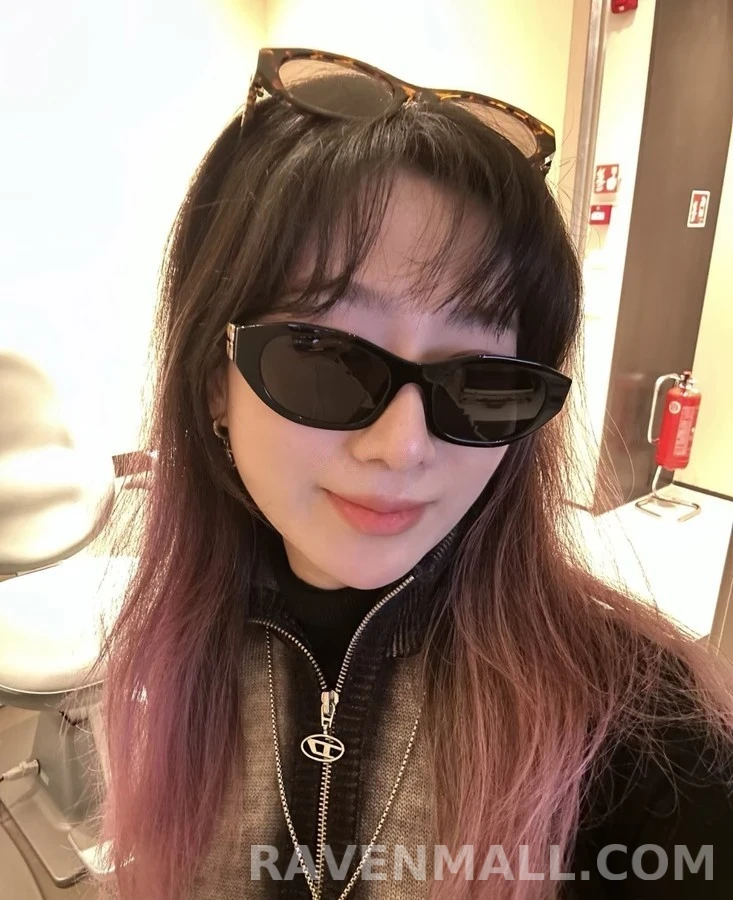 미우미우 미우미우 로고 캣아이 선글라스 상세 이미지