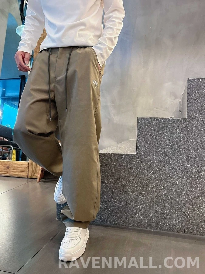 로에베 로에베 아나그램 자수 드로스트링 팬츠 상세 이미지