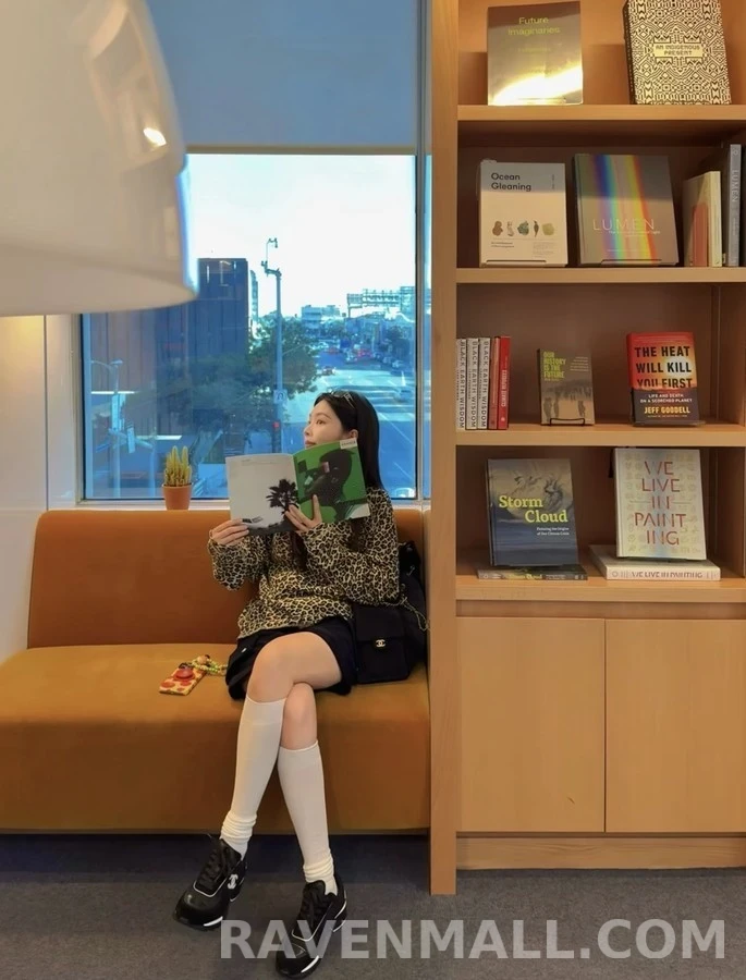 샤넬 샤넬 로고 스니커즈 상세 이미지