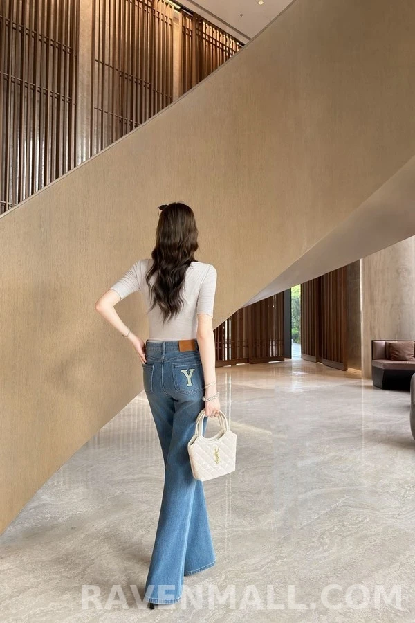 생로랑 세인트로랑 Y 로고 자수 플레어 데님 팬츠 상세 이미지