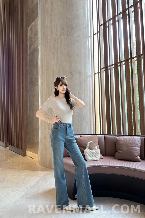 생로랑 세인트로랑 Y 로고 자수 플레어 데님 팬츠 상세 이미지