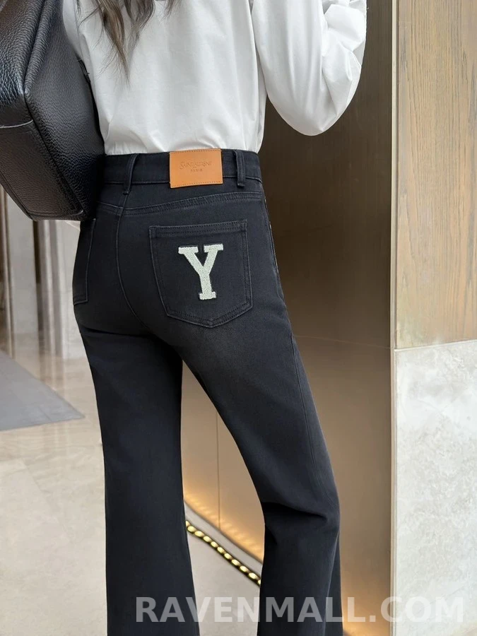 생로랑 세인트로랑 Y 로고 부츠컷 데님 팬츠 상세 이미지