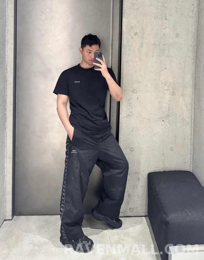 발렌시아가 발렌시아가 스트링 로고 테이프 팬츠 상세 이미지