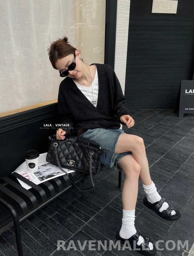 샤넬 샤넬 퀼팅 더블 C 벨크로 샌들 상세 이미지