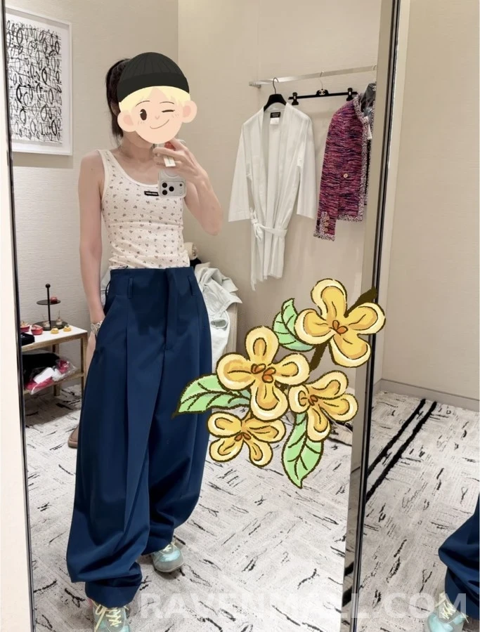 샤넬 샤넬 더블 C 로고 플리츠 와이드 팬츠 상세 이미지