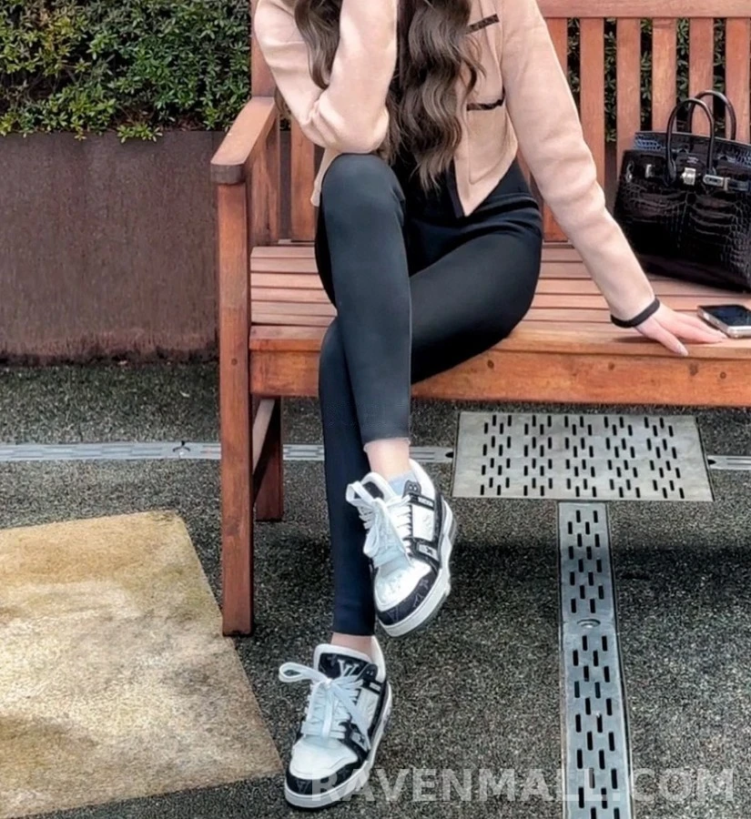 루이비통 루이비통 모노그램 패턴 스니커즈 상세 이미지