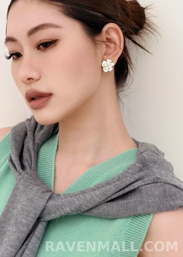 샤넬 샤넬 까멜리아 귀걸이 상세 이미지