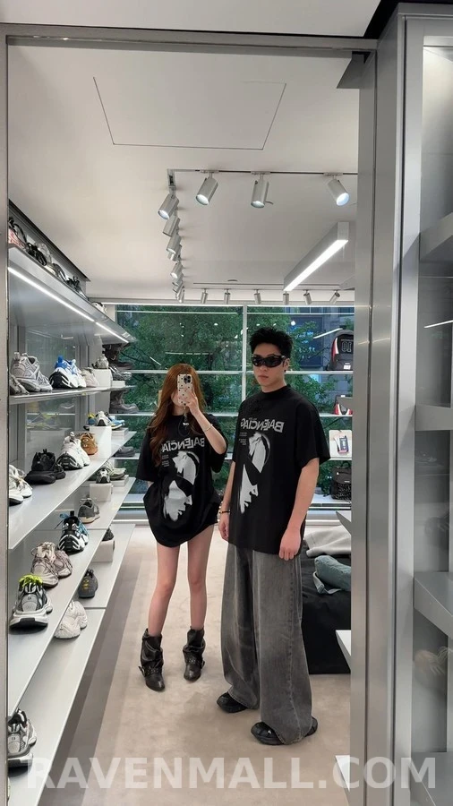발렌시아가 발렌시아가 레터링 로고 와이드핏 데님 팬츠 상세 이미지