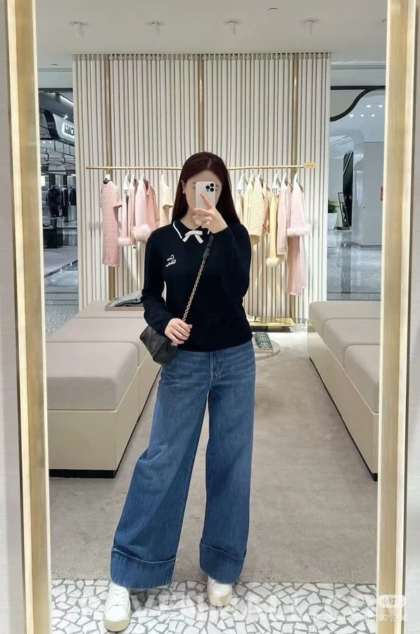 발렌티노 발렌티노 V 로고 와이드 크롭 데님 팬츠 상세 이미지