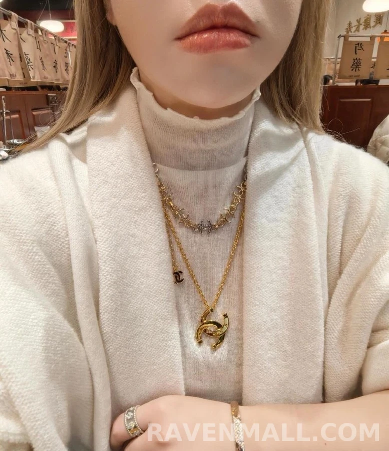 샤넬 샤넬 투톤 더블 C 초커 상세 이미지