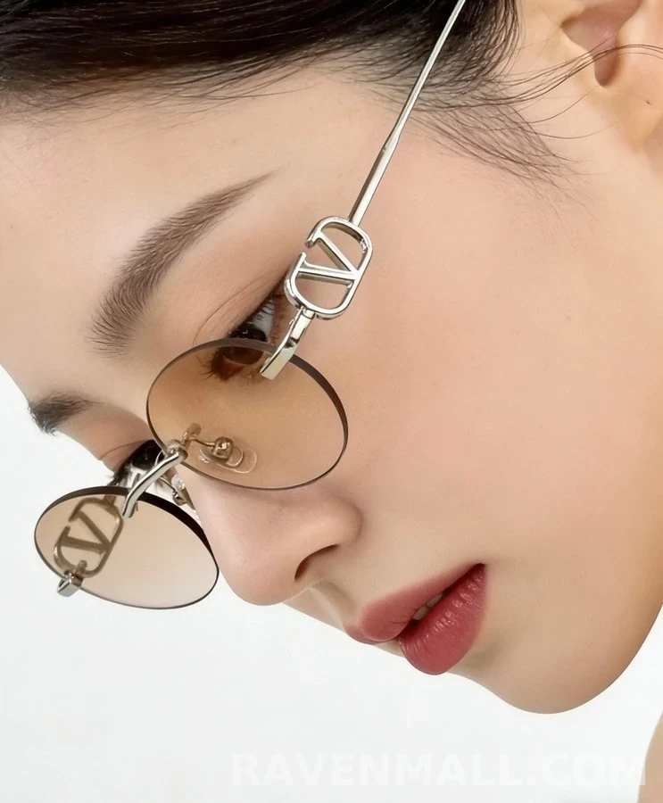 발렌티노 발렌티노 V로고 틴트 림리스 선글라스 상세 이미지