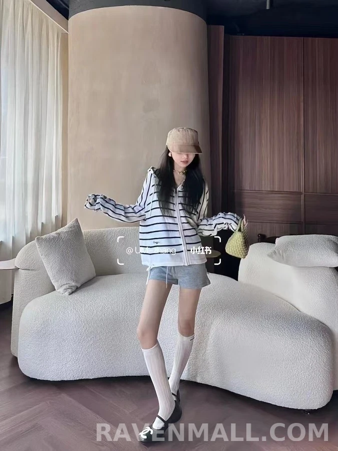 샤넬 샤넬 빅 로고 퀼팅 메리 제인 플랫 상세 이미지