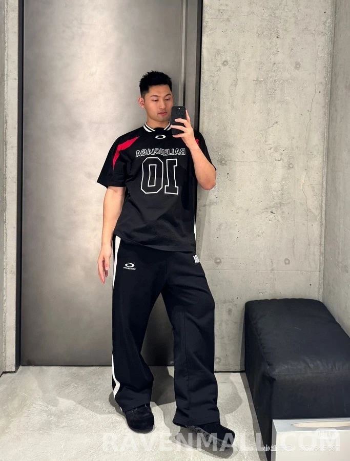 발렌시아가 발렌시아가 NBA 로고 트레이닝 팬츠 상세 이미지