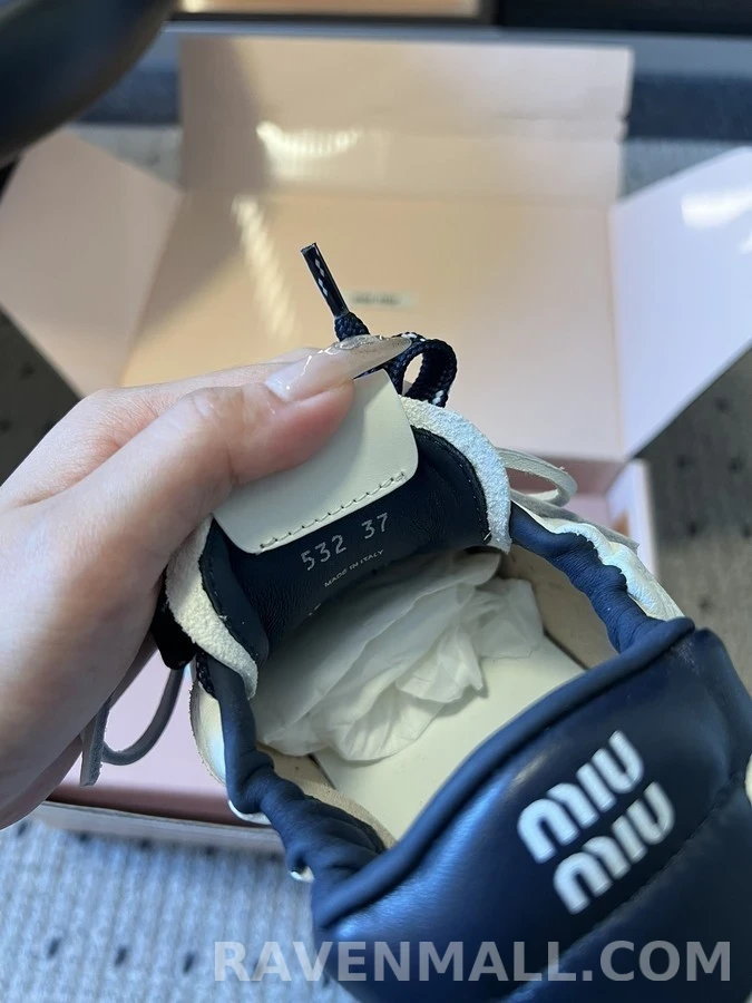 미우미우 미우미우 배색 레더 스니커즈 상세 이미지