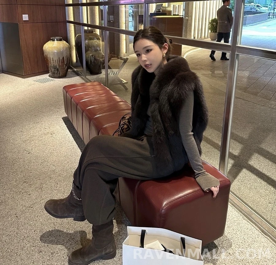 샤넬 샤넬 체인 클로버 스웨이드 앵클 부츠 상세 이미지