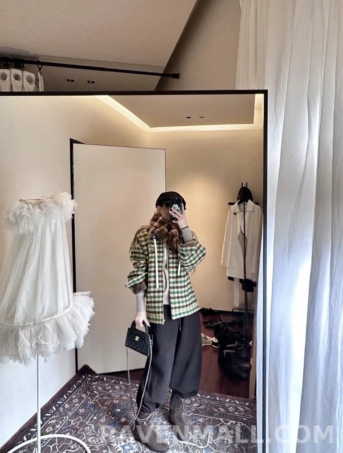 샤넬 샤넬 체인 클로버 스웨이드 앵클 부츠 상세 이미지