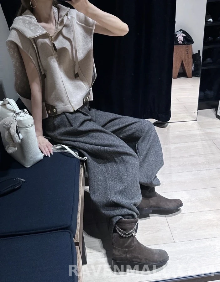 샤넬 샤넬 체인 클로버 스웨이드 앵클 부츠 상세 이미지