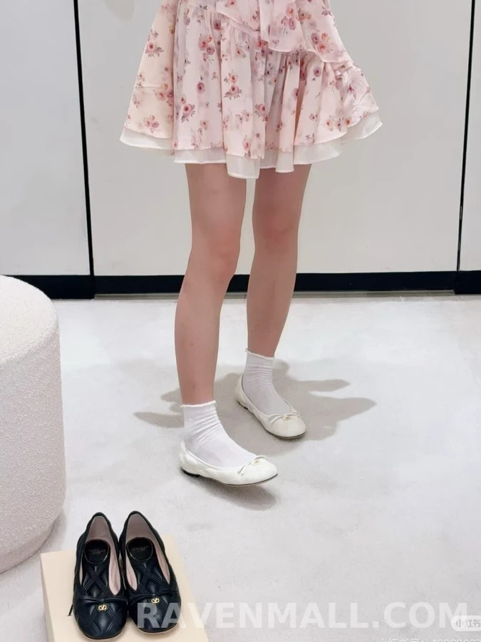 발렌티노 발렌티노 퀼팅 리본 발레 플랫 상세 이미지